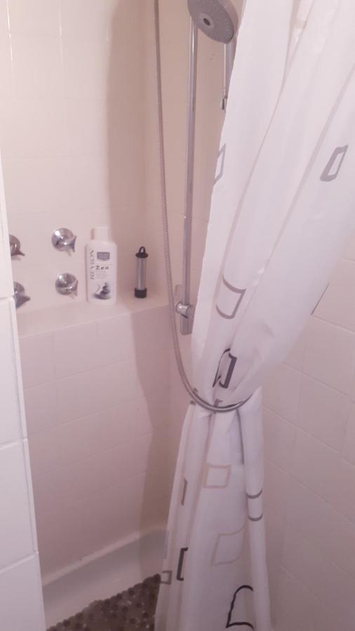 Souterran Zimmer Mönchengladbach Kültér fotó